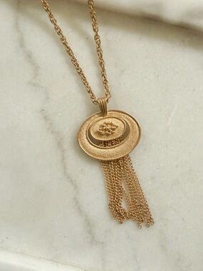 Vintage Avon Gold Tone Medallion Tassel Necklace 24” Mid-1970s Statement